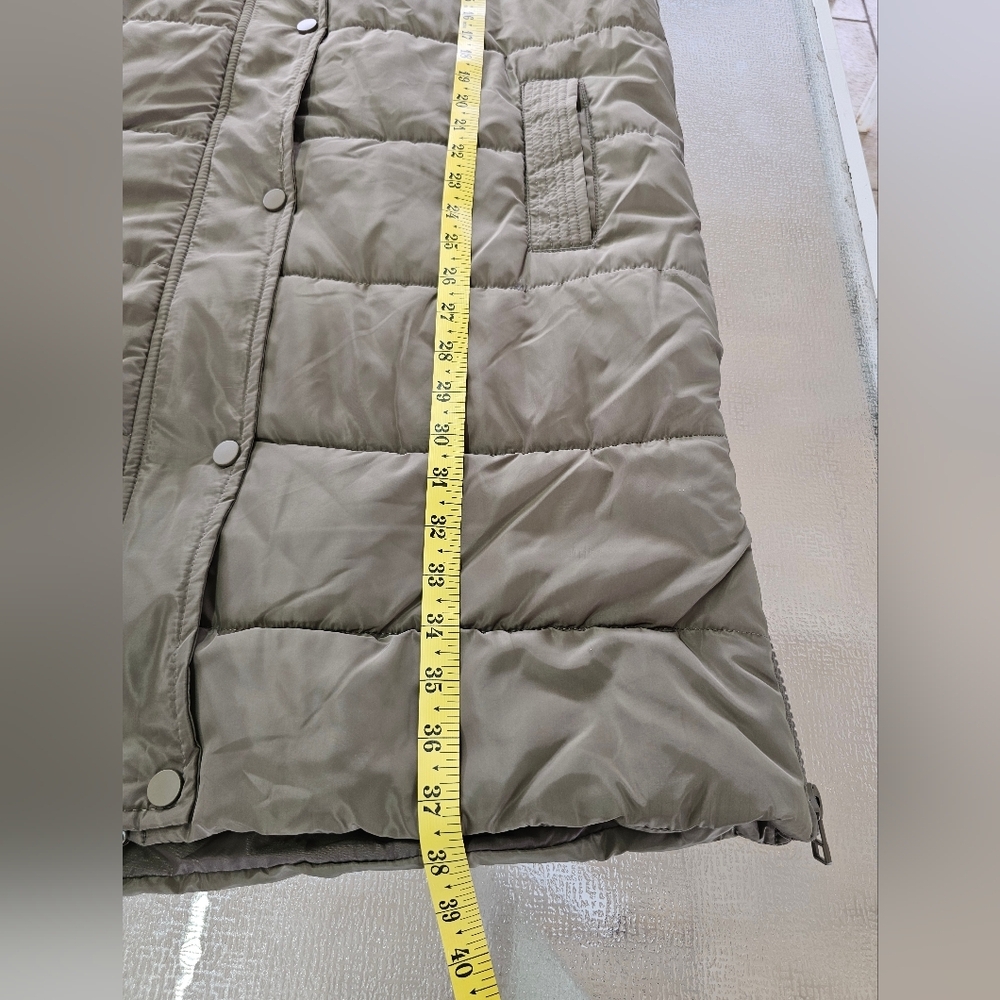 26 International Puffer Vest XL Longline Hooded Outdoor Utility Streetwear - Picture 10 of 11